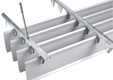 Het binnenlandse Aluminium schortte Lineaire het Plafondtegels van de Metaal Open Cel voor Metro Post op