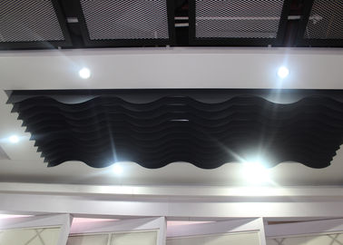 Het krullen van J Gevormd Plug-in die Lineair van het de Douanealuminium Opgeschort Metaal van Plafondtegels de Strookplafond drijven