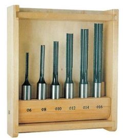 45# beet de koolstofstaalrouter reeksen, 6 - Stuk een tapgat makende in beetjes die met houten geval worden geplaatst