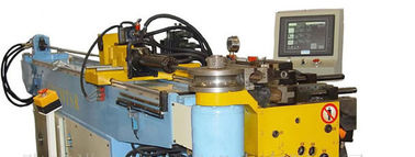 CNC Pijp Buigende Machine met Ponsengaten op Pijp